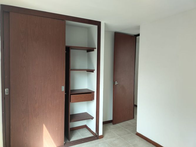 Apartamento de 3 alcobas en arriendo en El Poblado, Medellín, 89 m² · foto 15 de 19