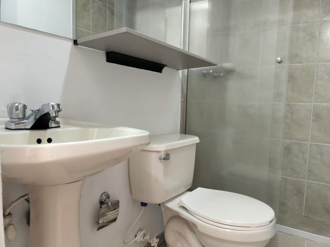 Apartamento de 3 alcobas en arriendo en El Poblado, Medellín, 89 m² · foto 18 de 19