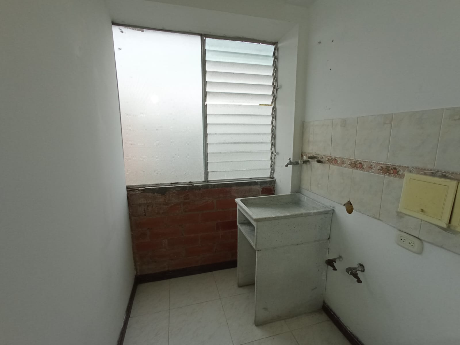 Apartaestudio en venta en Chipre, Manizales · foto 3 de 8