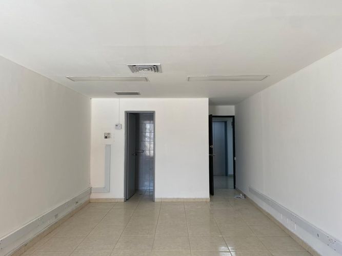 Oficina en arriendo en El Poblado, Medellín, 33 m² · foto 4 de 6