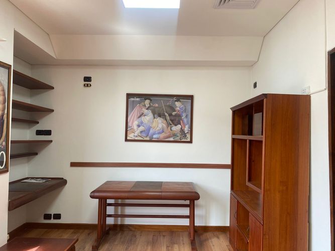 Oficina en arriendo en El Poblado, Medellín, 30 m² · foto 5 de 6