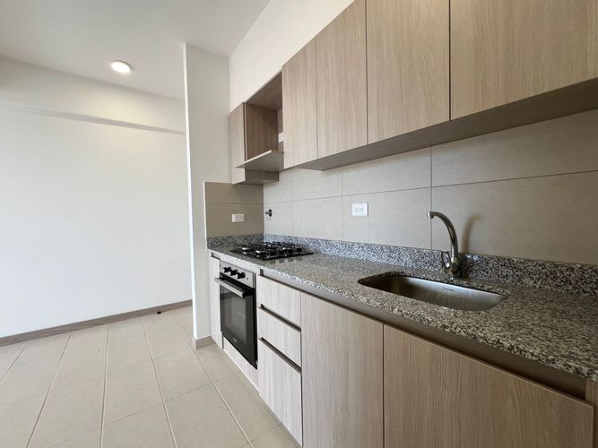 Apartamento de 2 alcobas en arriendo en Santa Ana, Rionegro, 64 m² · foto 2 de 11