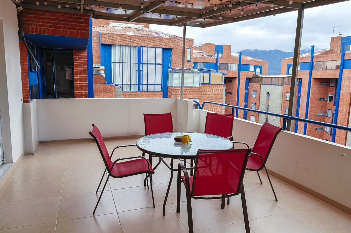 Apartamento en venta en Rafael Nuñez, Bogotá · foto 2 de 14