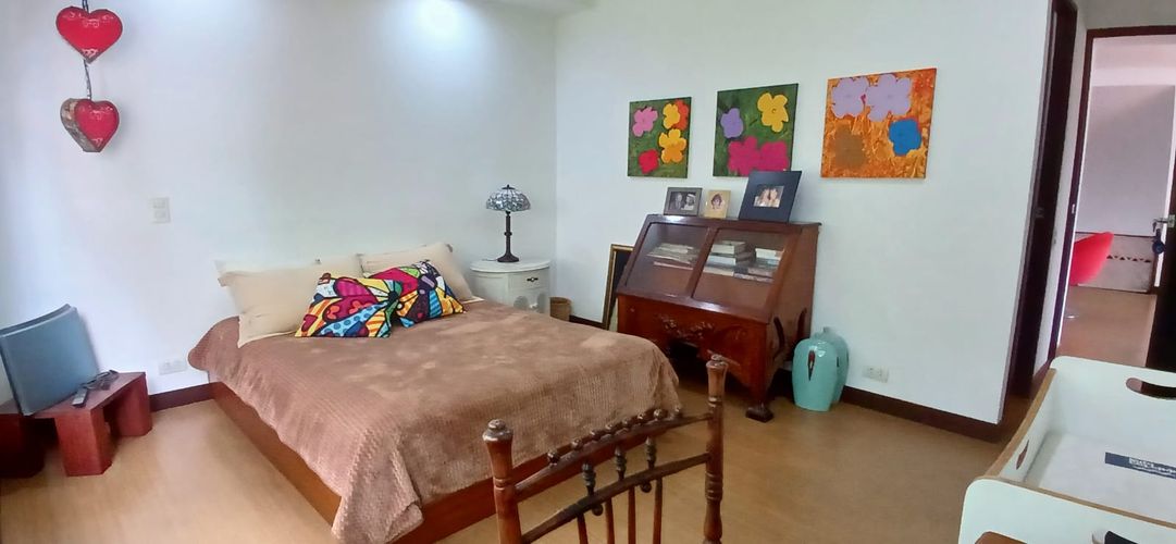 Apartamento de 4 alcobas en venta en El Poblado, Medellín, 305 m² · foto 8 de 24