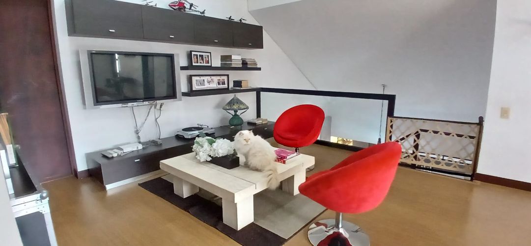Apartamento de 4 alcobas en venta en El Poblado, Medellín, 305 m² · foto 23 de 24