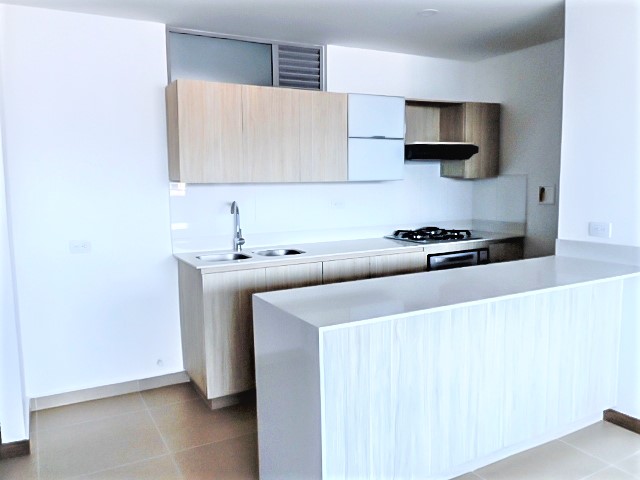 Apartamento en arriendo en El Poblado, Medellín · foto 5 de 10
