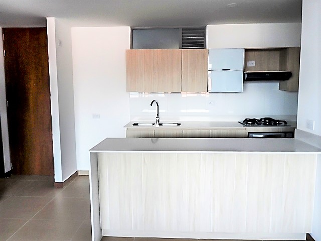 Apartamento en arriendo en El Poblado, Medellín · foto 6 de 10