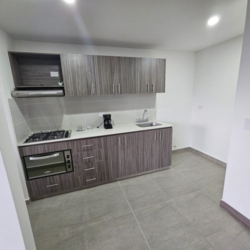 Apartamento en venta en El Porvenir, Itagüí · foto 10 de 24
