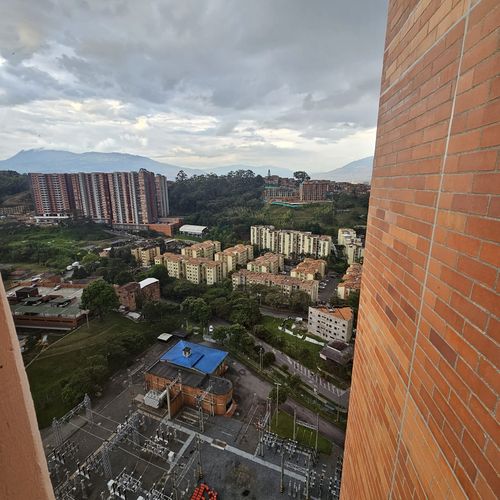 Apartamento en venta en El Porvenir, Itagüí · foto 5 de 24