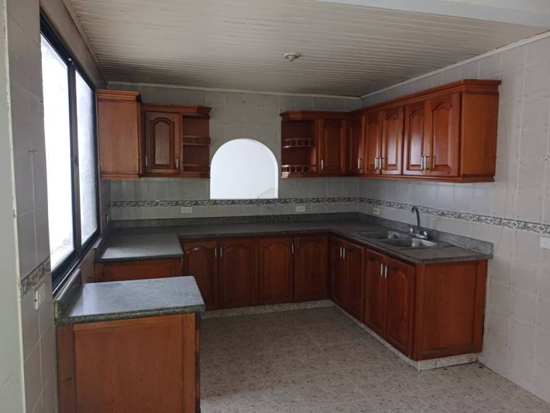 Casa en arriendo en El Eden, Montería · foto 15 de 24