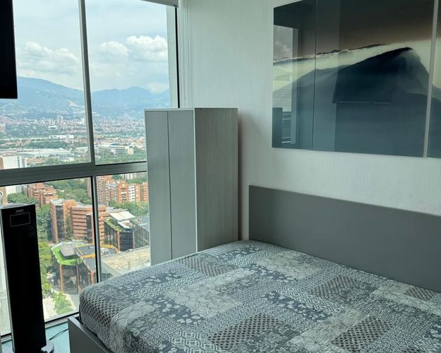 Apartamento de 2 alcobas en arriendo en El Poblado, Medellín, 73 m² · foto 6 de 10