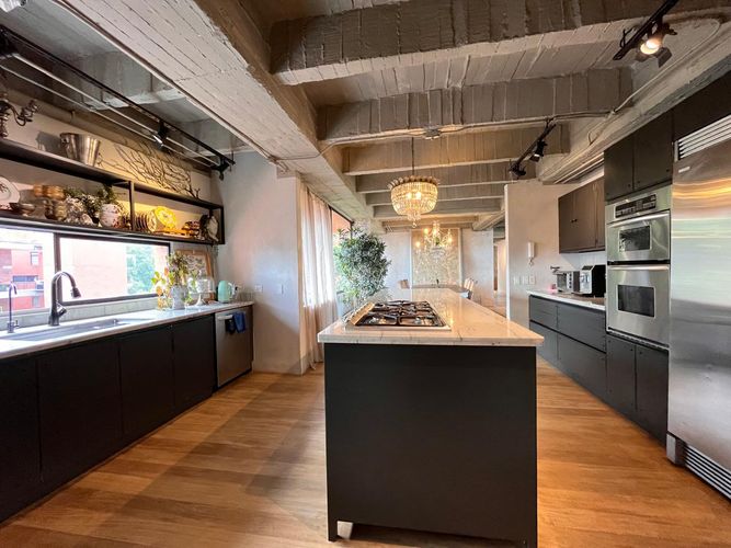 Apartamento de 4 alcobas en venta en El Poblado, Medellín, 379 m² · foto 7 de 19