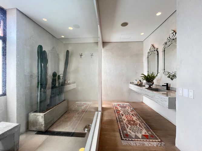 Apartamento de 4 alcobas en venta en El Poblado, Medellín, 379 m² · foto 18 de 19