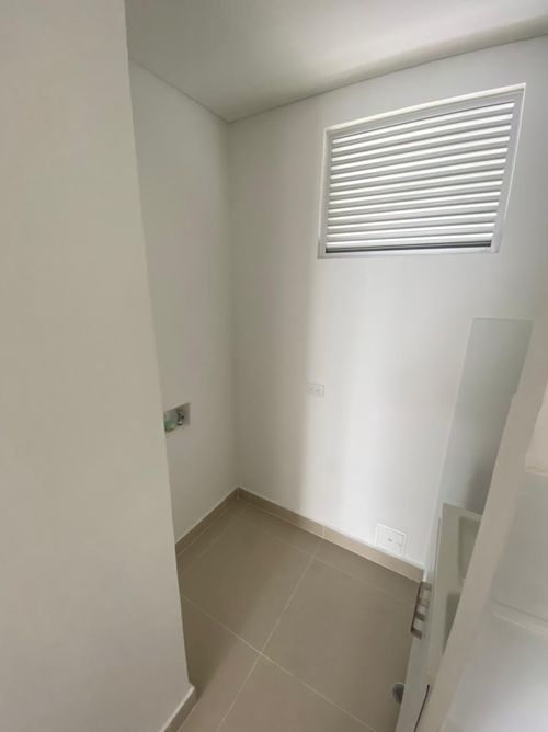 Apartamento de 2 alcobas en venta en Unidad Residencial Santiago De Cali, Cali, 64 m² · foto 5 de 15