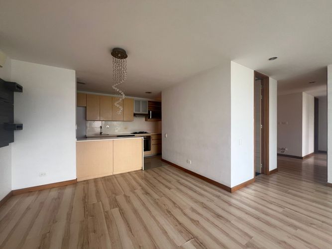 Apartamento de 3 alcobas en arriendo en Loma Benedictinos, Envigado, 112 m² · foto 6 de 19