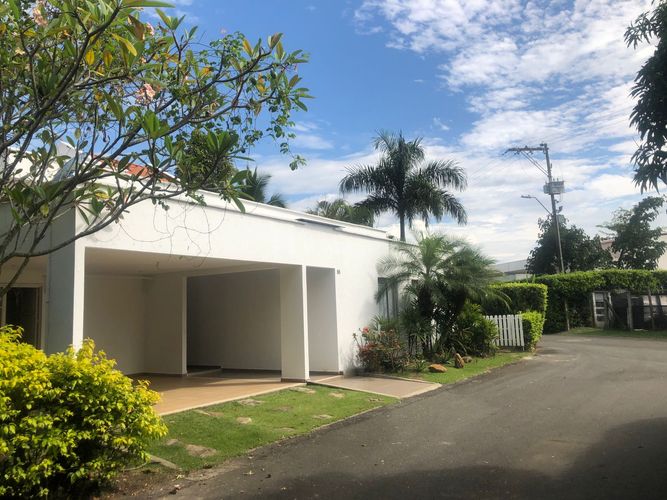 Casa de 4 alcobas en venta en La Morada, Jamundí, 625 m² · foto 2 de 24