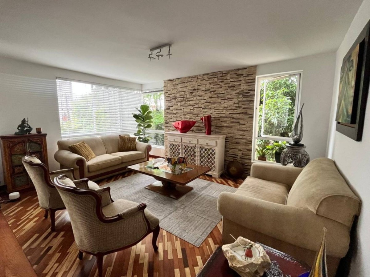 Apartamento en arriendo en El Tesoro, Medellín · foto 2 de 21