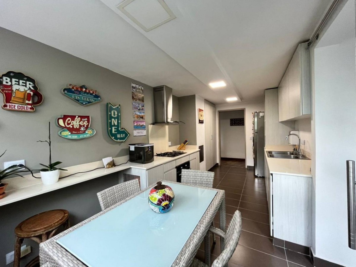 Apartamento en arriendo en El Tesoro, Medellín · foto 7 de 21