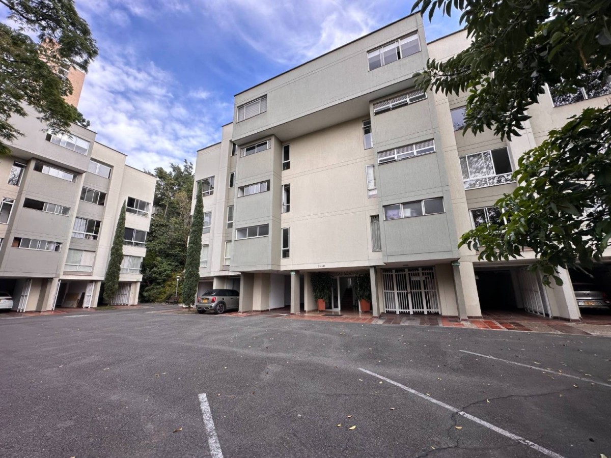 Apartamento en arriendo en El Tesoro, Medellín · foto 19 de 21