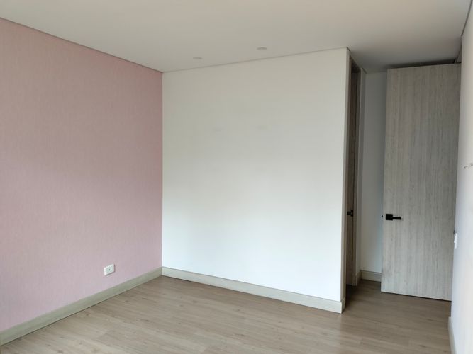 Apartamento de 3 alcobas en venta en El Poblado, Medellín, 165 m² · foto 8 de 19