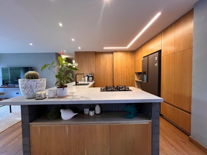 Apartamento de 2 alcobas en venta en El Poblado, Medellín, 150 m² · foto 8 de 20