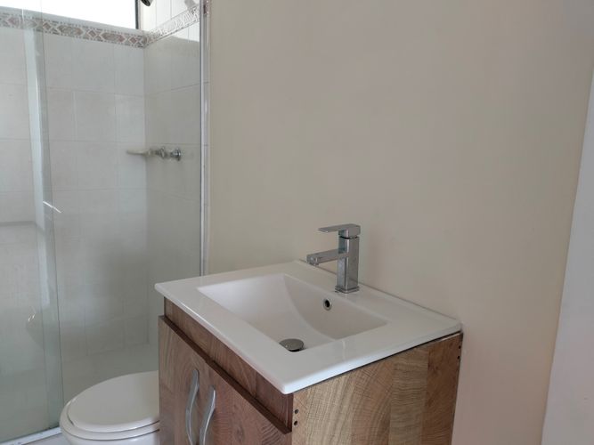 Apartamento de 4 alcobas en arriendo en El Poblado, Medellín, 117 m² · foto 16 de 19
