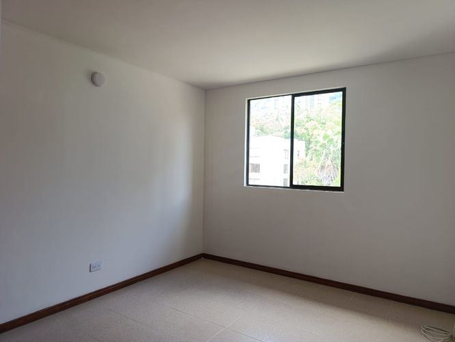 Apartamento de 2 alcobas en venta en El Poblado, Medellín, 65 m² · foto 9 de 19