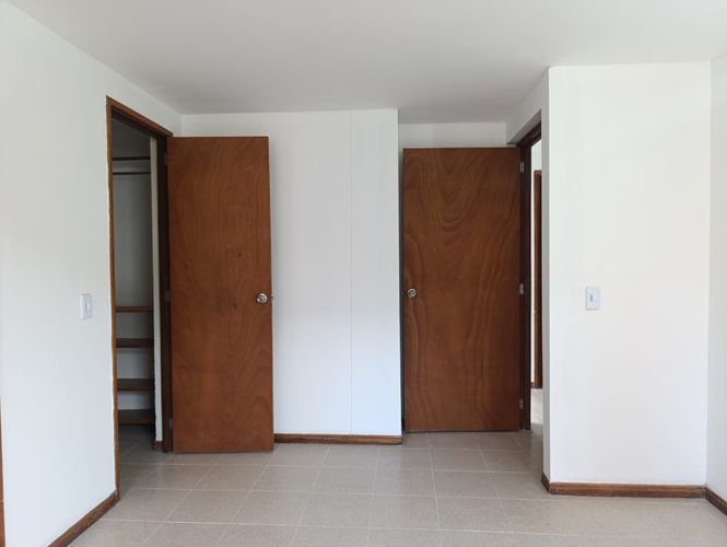 Apartamento de 2 alcobas en venta en El Poblado, Medellín, 65 m² · foto 15 de 19