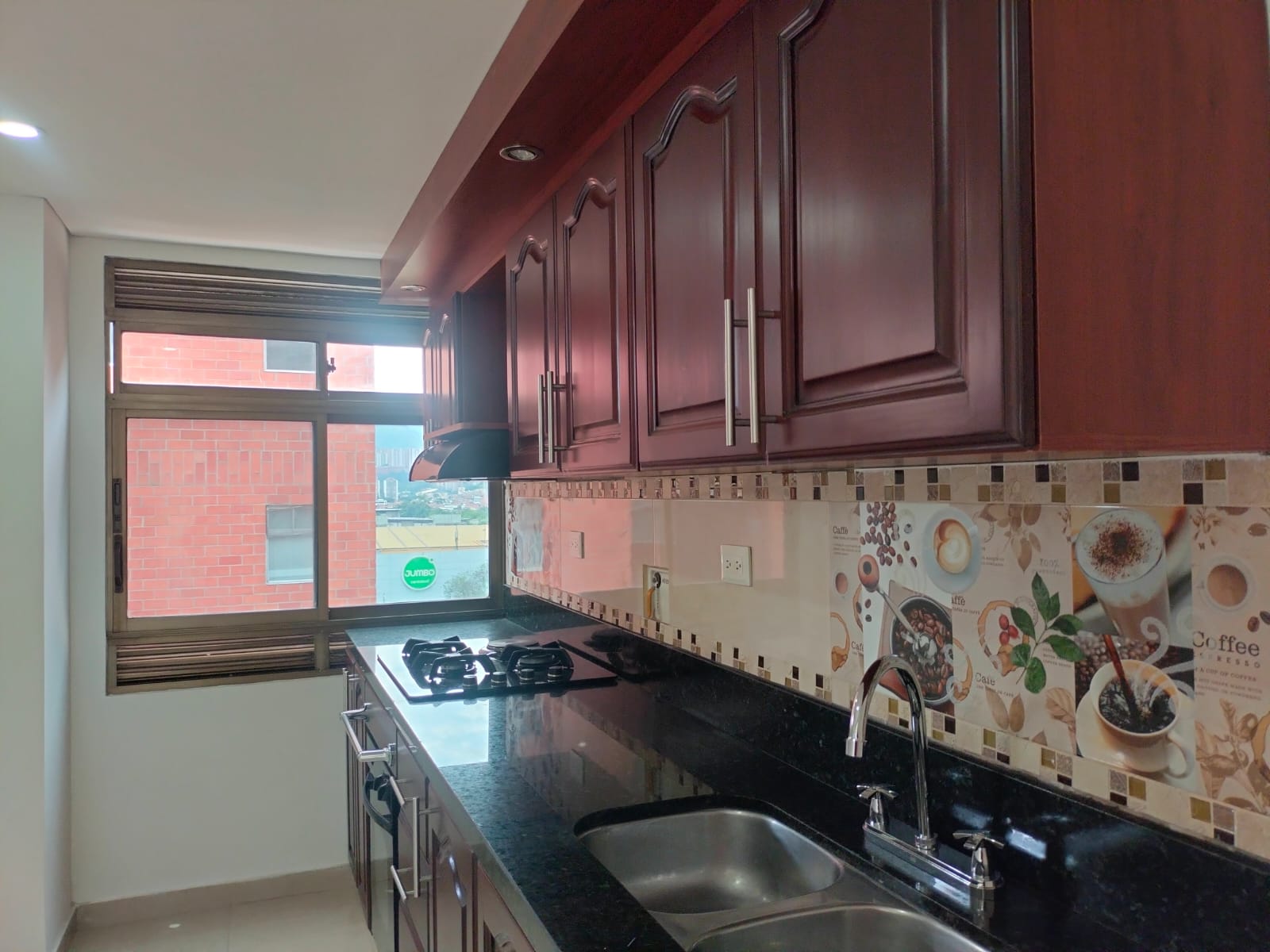 Apartamento en arriendo en Loma Benedictinos, Envigado · foto 4 de 18