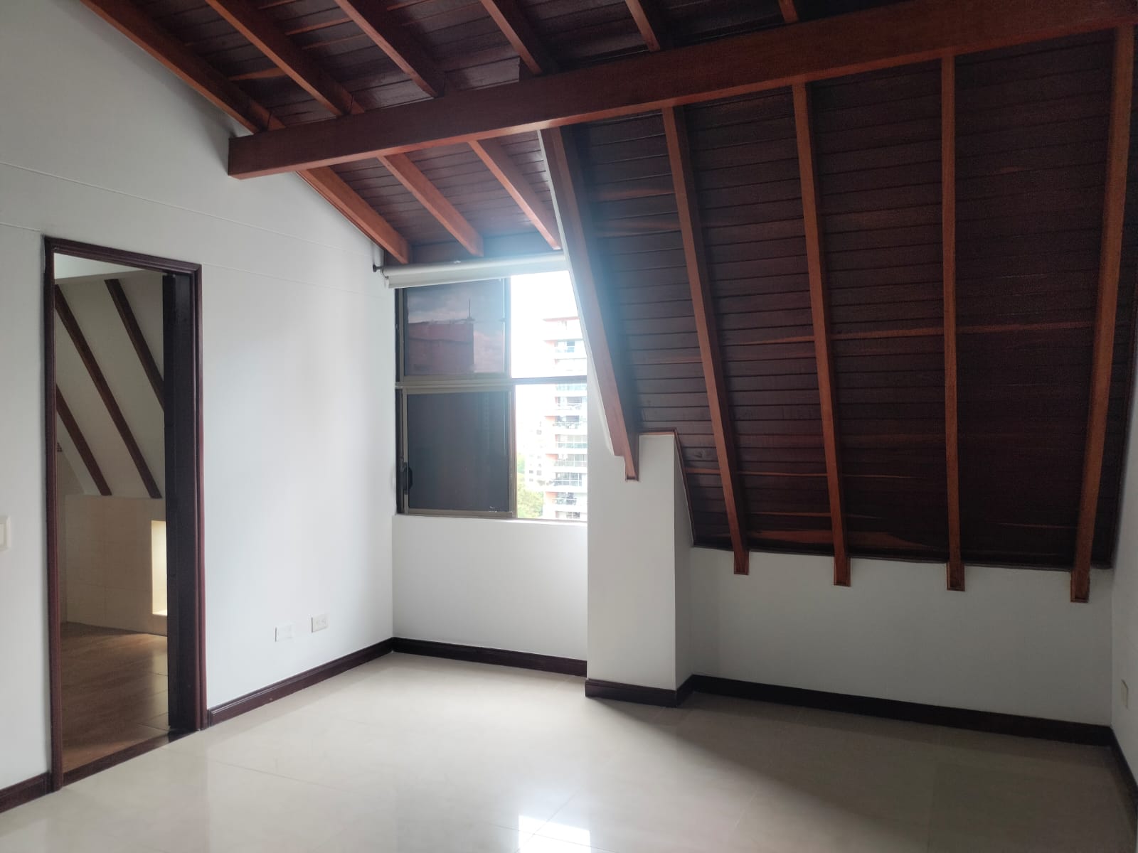 Apartamento en arriendo en Loma Benedictinos, Envigado · foto 9 de 18