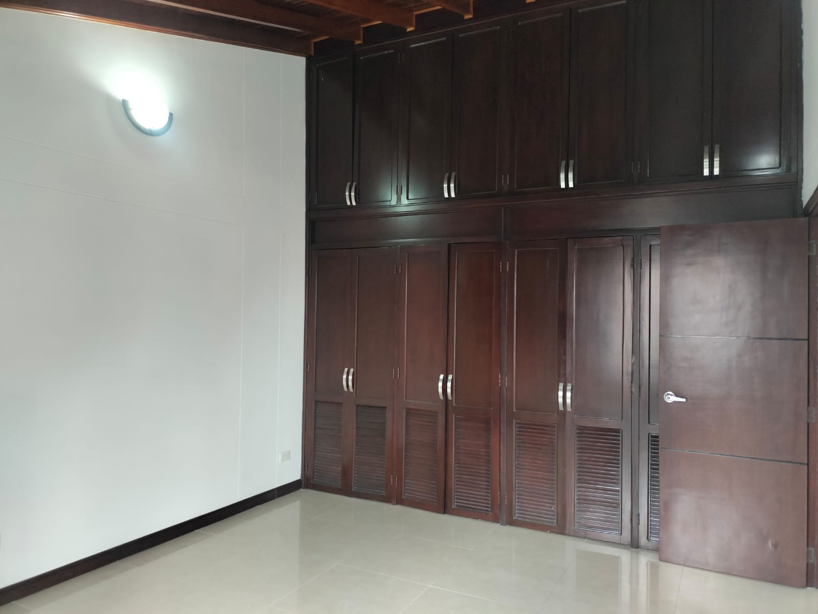Apartamento en arriendo en Loma Benedictinos, Envigado · foto 11 de 18