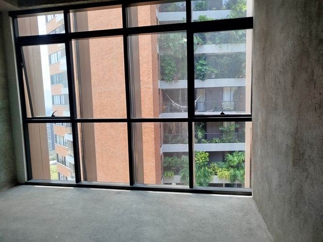 Oficina en arriendo en El Poblado, Medellín, 40 m² · foto 6 de 8
