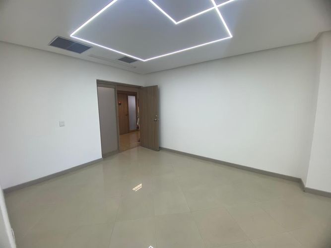 Consultorio en arriendo en El Poblado, Medellín, 37 m² · foto 15 de 19