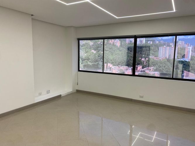 Consultorio en arriendo en El Poblado, Medellín, 37 m² · foto 17 de 19