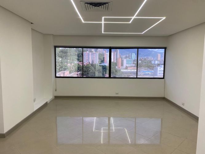 Consultorio en arriendo en El Poblado, Medellín, 37 m² · foto 19 de 19
