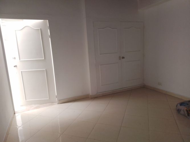 Oficina en venta en El Dorado, Envigado, 200 m² · foto 6 de 9