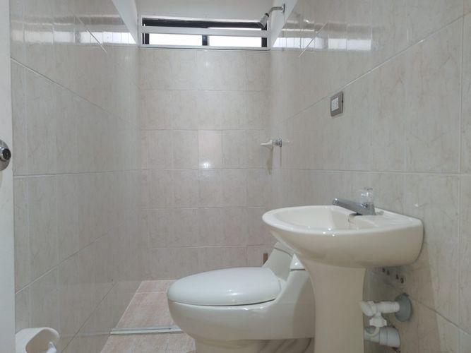 Oficina en venta en El Dorado, Envigado, 200 m² · foto 9 de 9