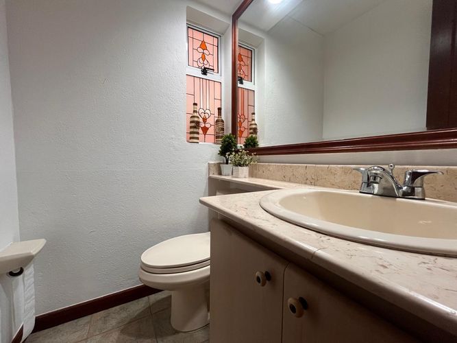 Casa de 3 alcobas en venta en La Pradera, Envigado, 235 m² · foto 18 de 20
