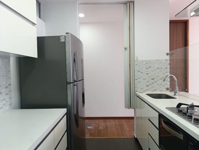 Apartamento de 2 alcobas en venta en El Poblado, Medellín, 87 m² · foto 5 de 19