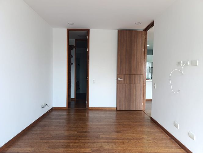 Apartamento de 2 alcobas en venta en El Poblado, Medellín, 87 m² · foto 15 de 19
