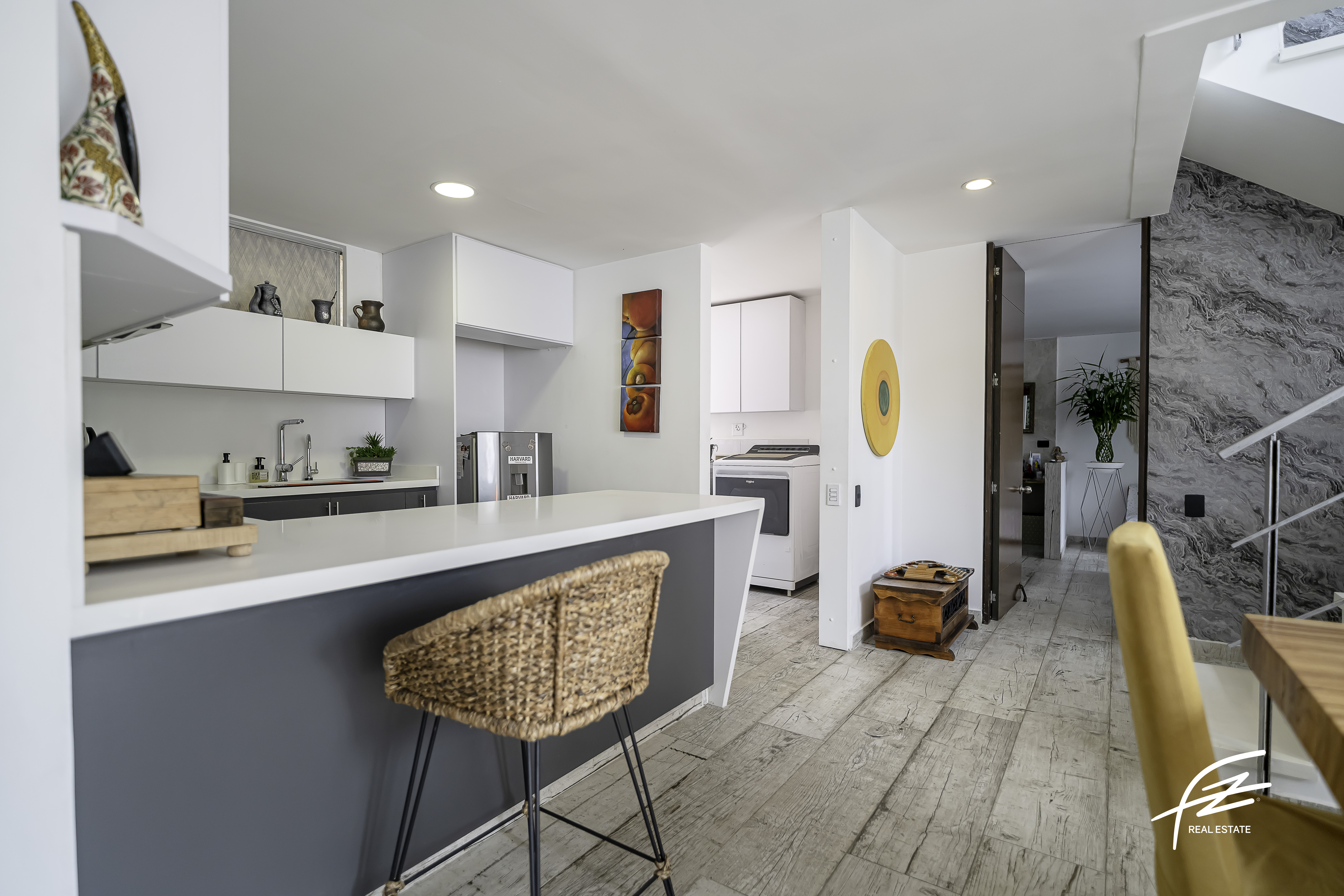 Apartamento en venta en El Poblado, Medellín · foto 8 de 24