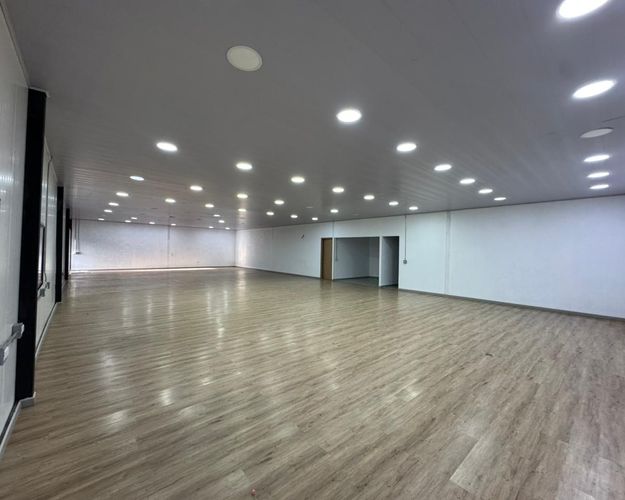 Oficina en arriendo en Camino Verde, Envigado, 300 m² · foto 4 de 11