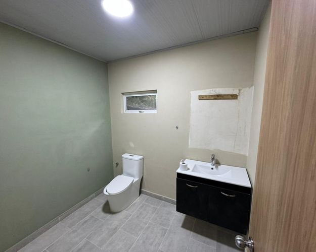 Oficina en arriendo en Camino Verde, Envigado, 300 m² · foto 8 de 11