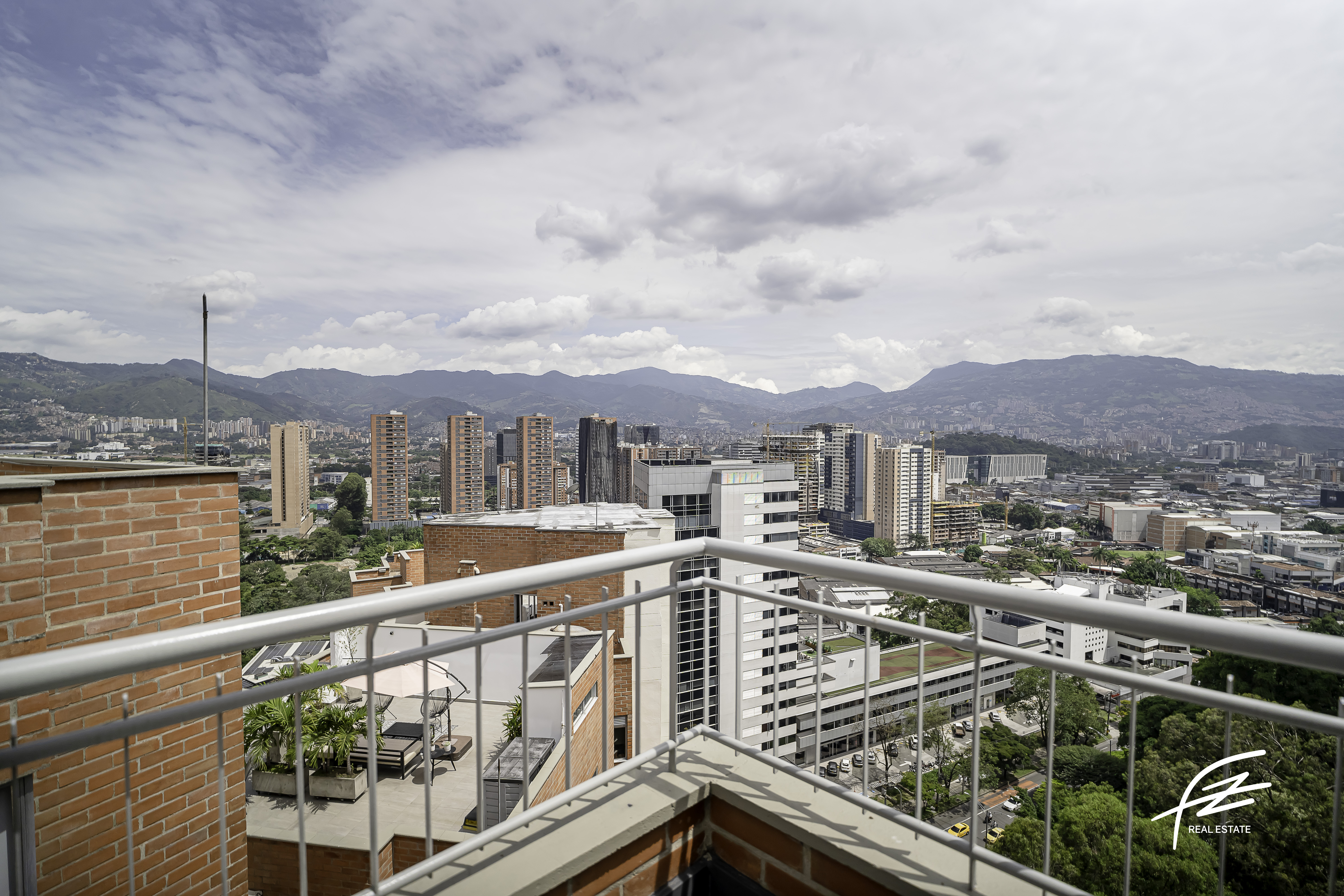 Apartamento en venta en El Poblado, Medellín · foto 24 de 24