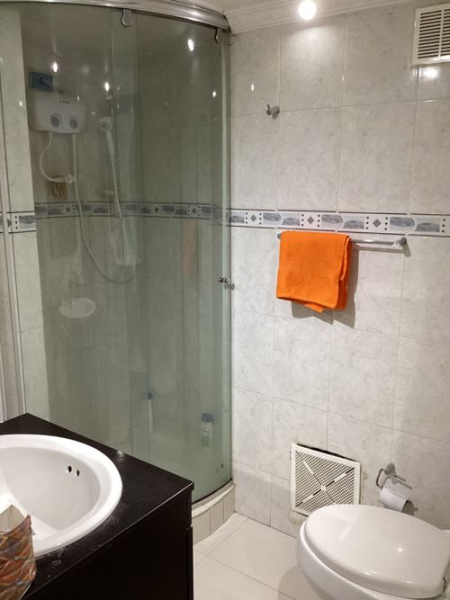 Casa de 5 alcobas en venta en Gilmar, Bogotá, 217 m² · foto 6 de 24