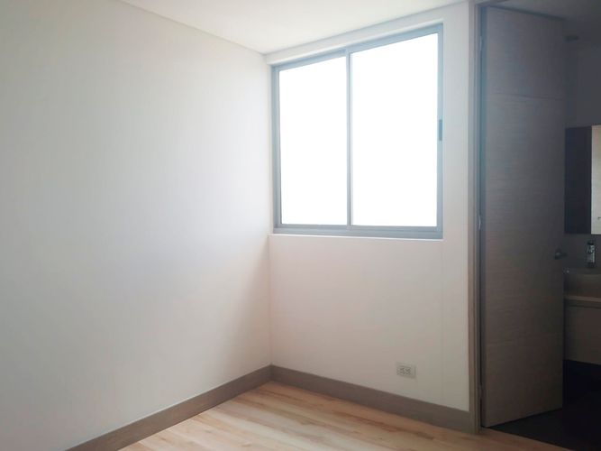 Apartamento de 3 alcobas en arriendo en El Poblado, Medellín, 135 m² · foto 9 de 16