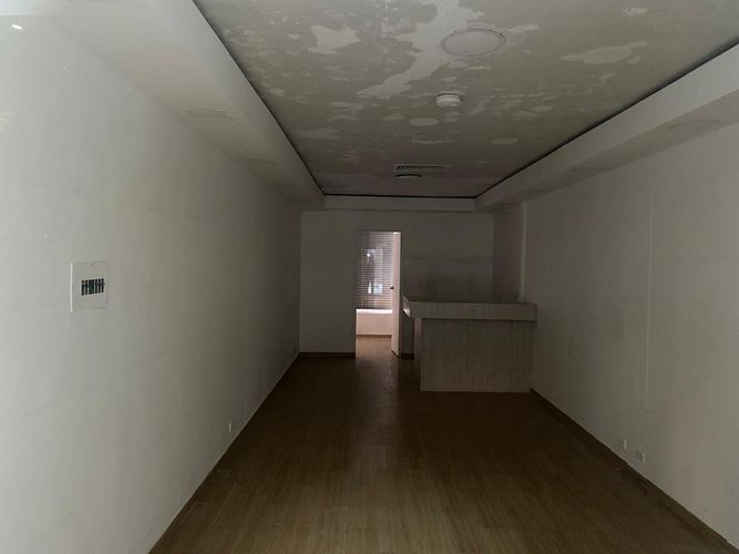 Local en arriendo en El Poblado, Medellín, 41 m² · foto 4 de 5