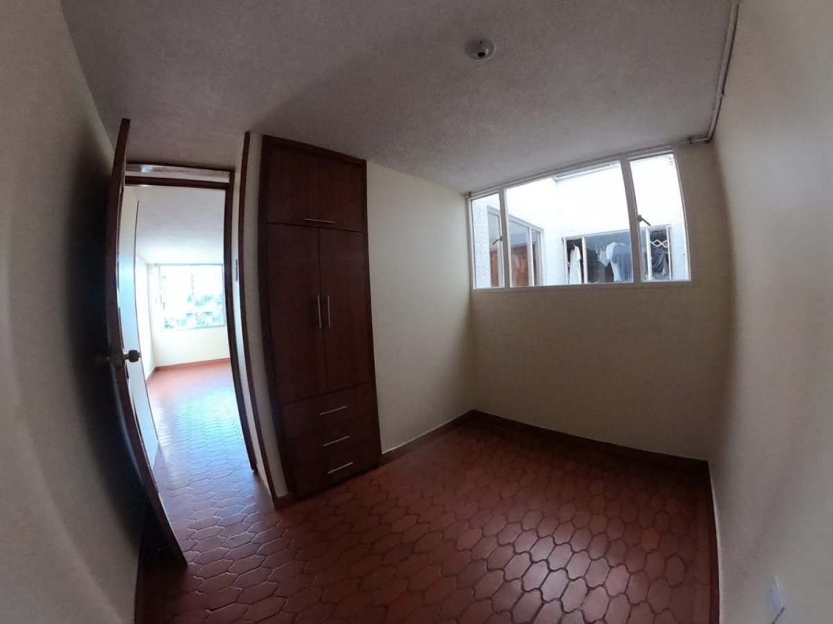 Casa en venta en Gran Britalia, Bogotá · foto 9 de 24
