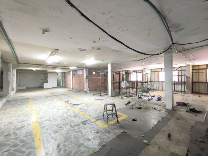 Bodega en arriendo en Centro, Cúcuta, 1096 m² · foto 3 de 11