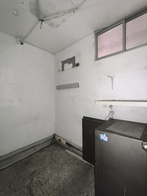 Bodega en arriendo en Centro, Cúcuta, 1096 m² · foto 7 de 11